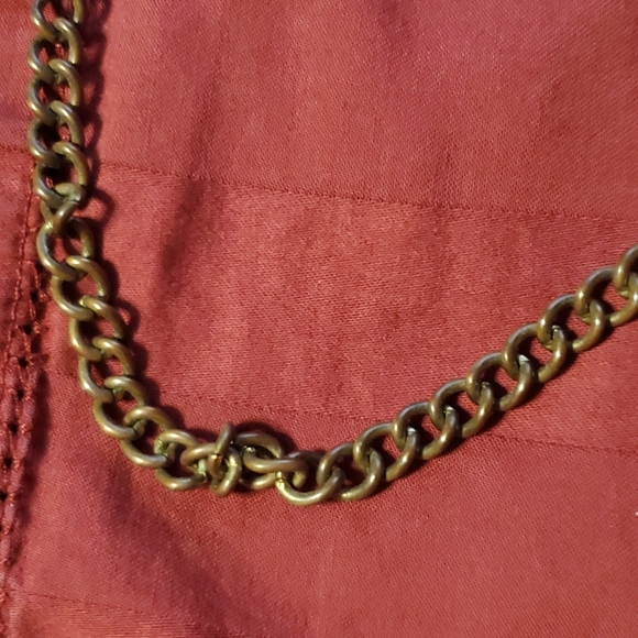 Necklace - Picture 2 of 3